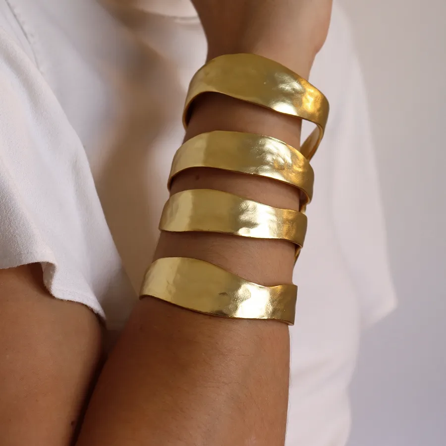 4 ROW CUFF