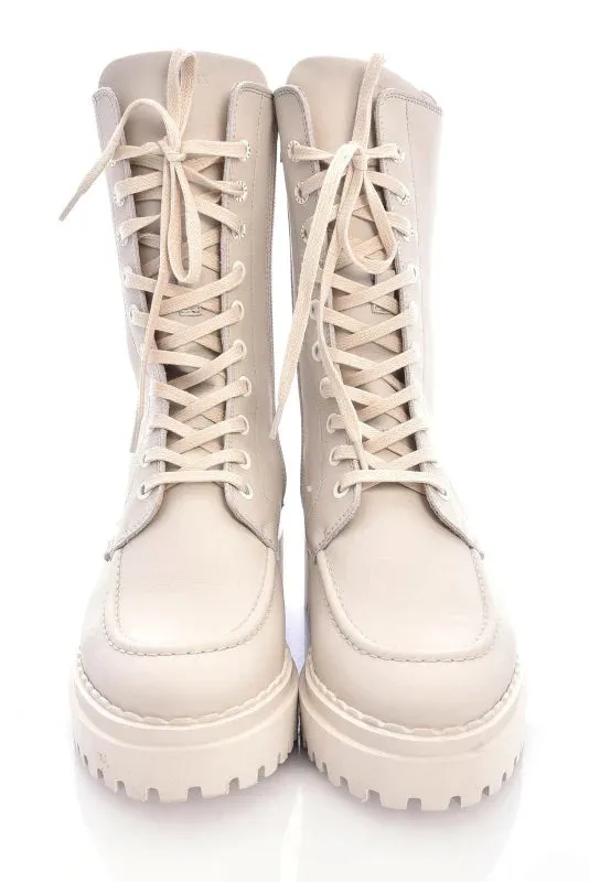 Boots 'Fae Aubine'