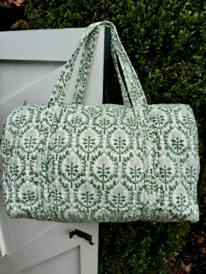 GREEN AND WHITE TRELLIS WEEKEND BAG