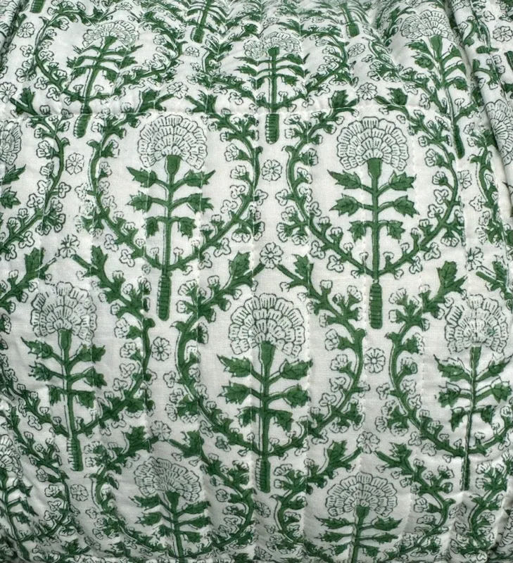 GREEN AND WHITE TRELLIS WEEKEND BAG