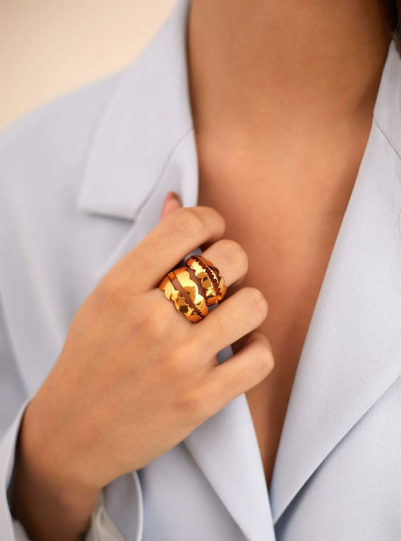 Outhouse   I   OH Hollywood Acuti Ring Brass Gold Accessories  OHAW21RI702