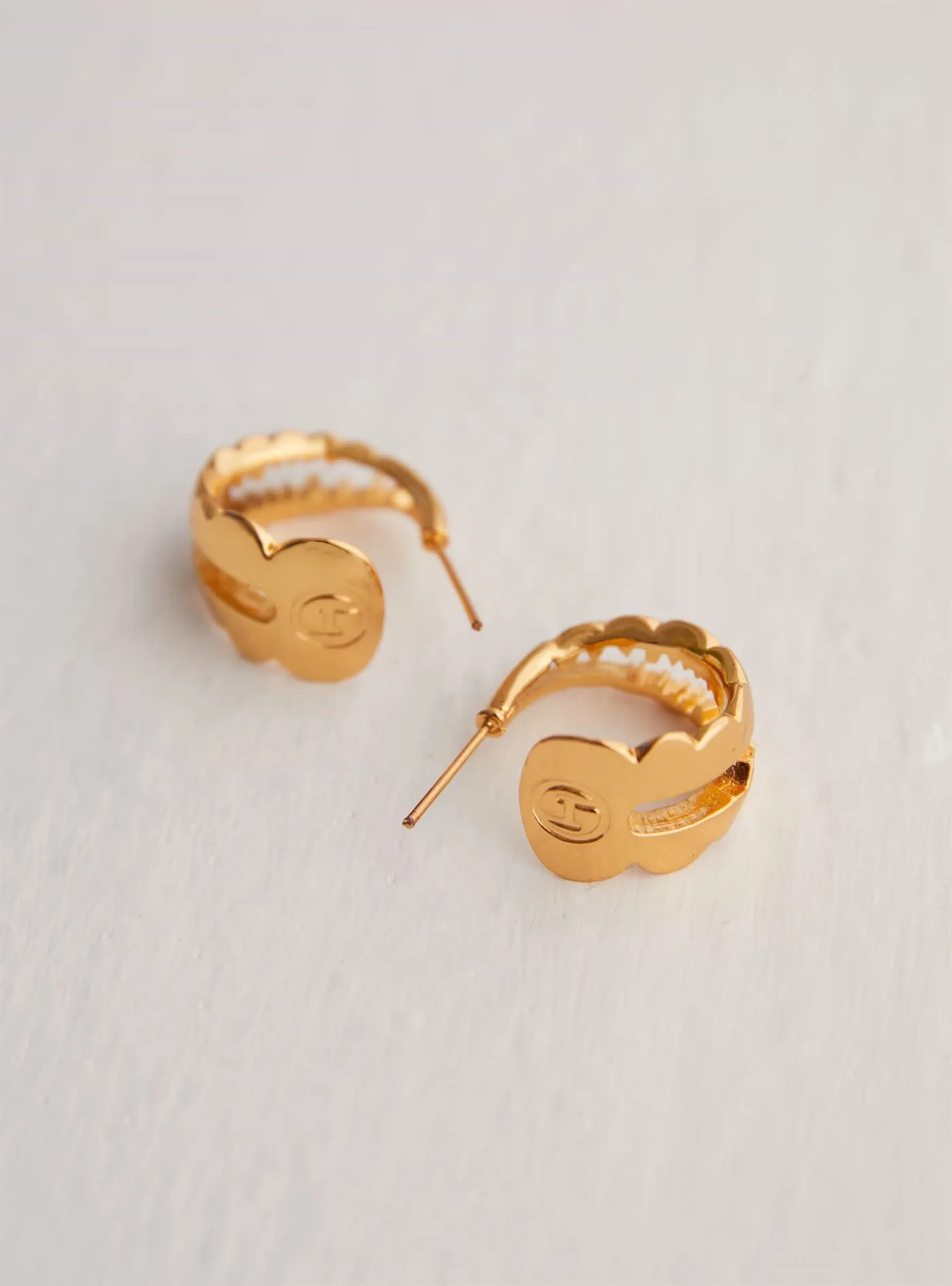 Outhouse   I   OH Westfield Century Acuti Hoop Earrings Brass Gold Accessories  OHAW21EA701