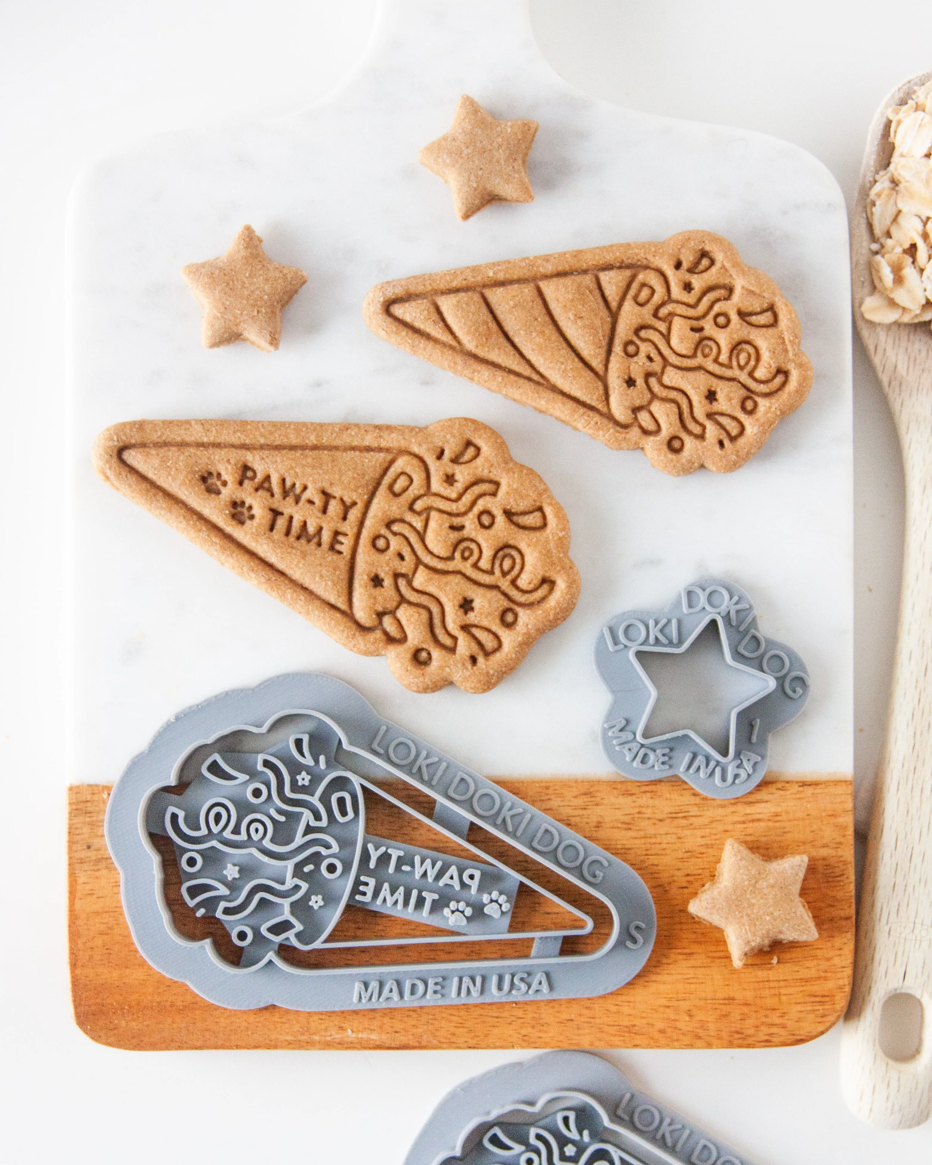 "Paw-ty Time" Confetti Popper Shaped Cookie Cutter