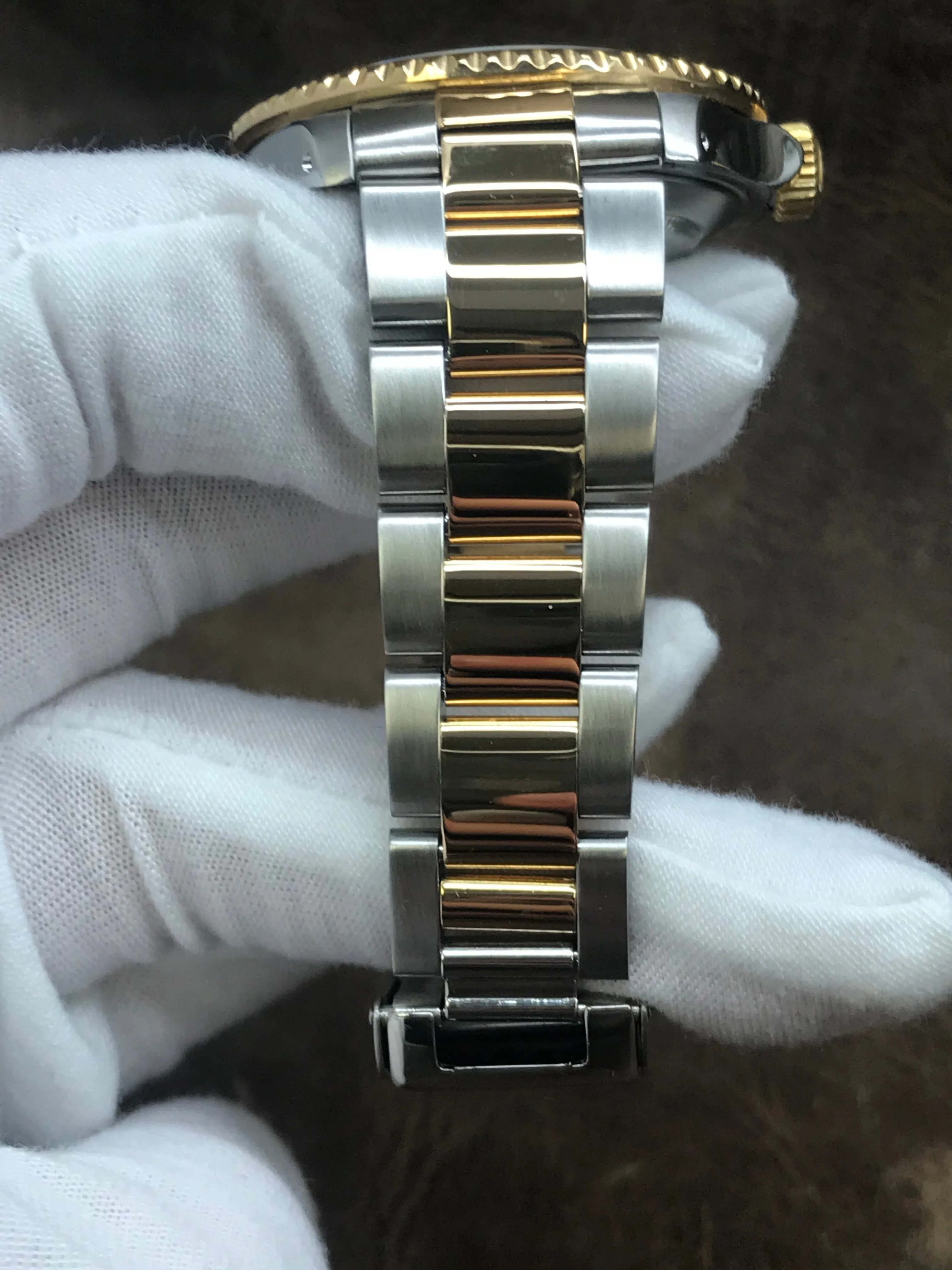 Rolex Submariner Date 16613 Champagne Dial Automatic Men's Watch