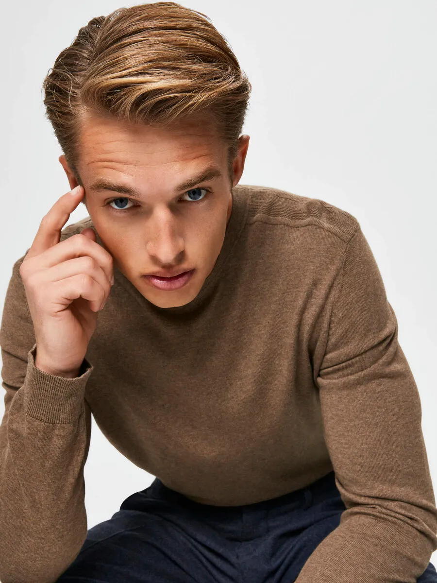 SELECTED | LANGARM STRICKPULLOVER BERG | Teak