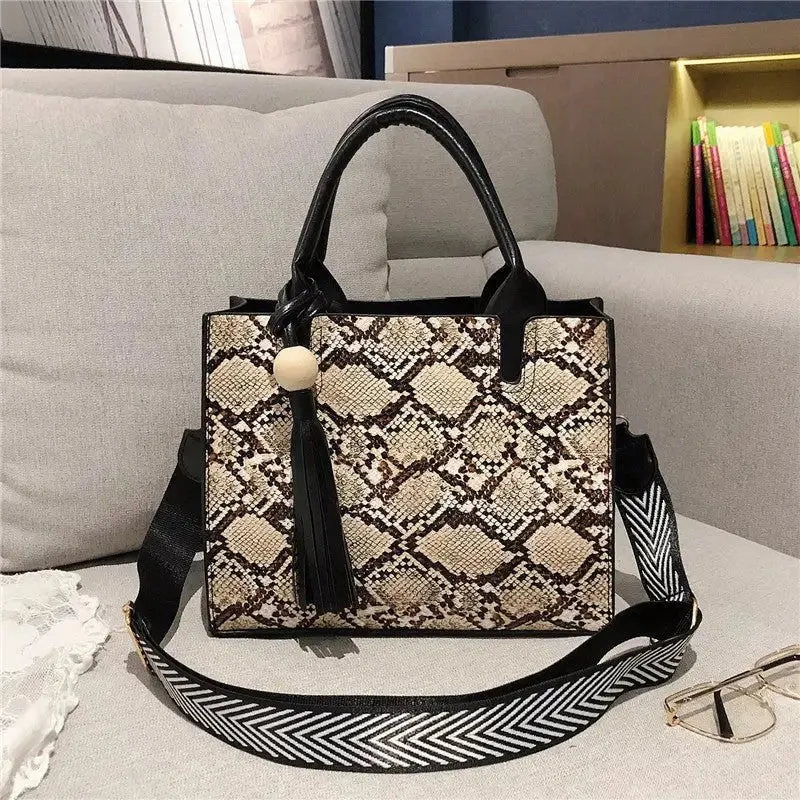 Snake Hand Bag: Chic Compact Women's PU Shoulder Bag with Various Storage Options