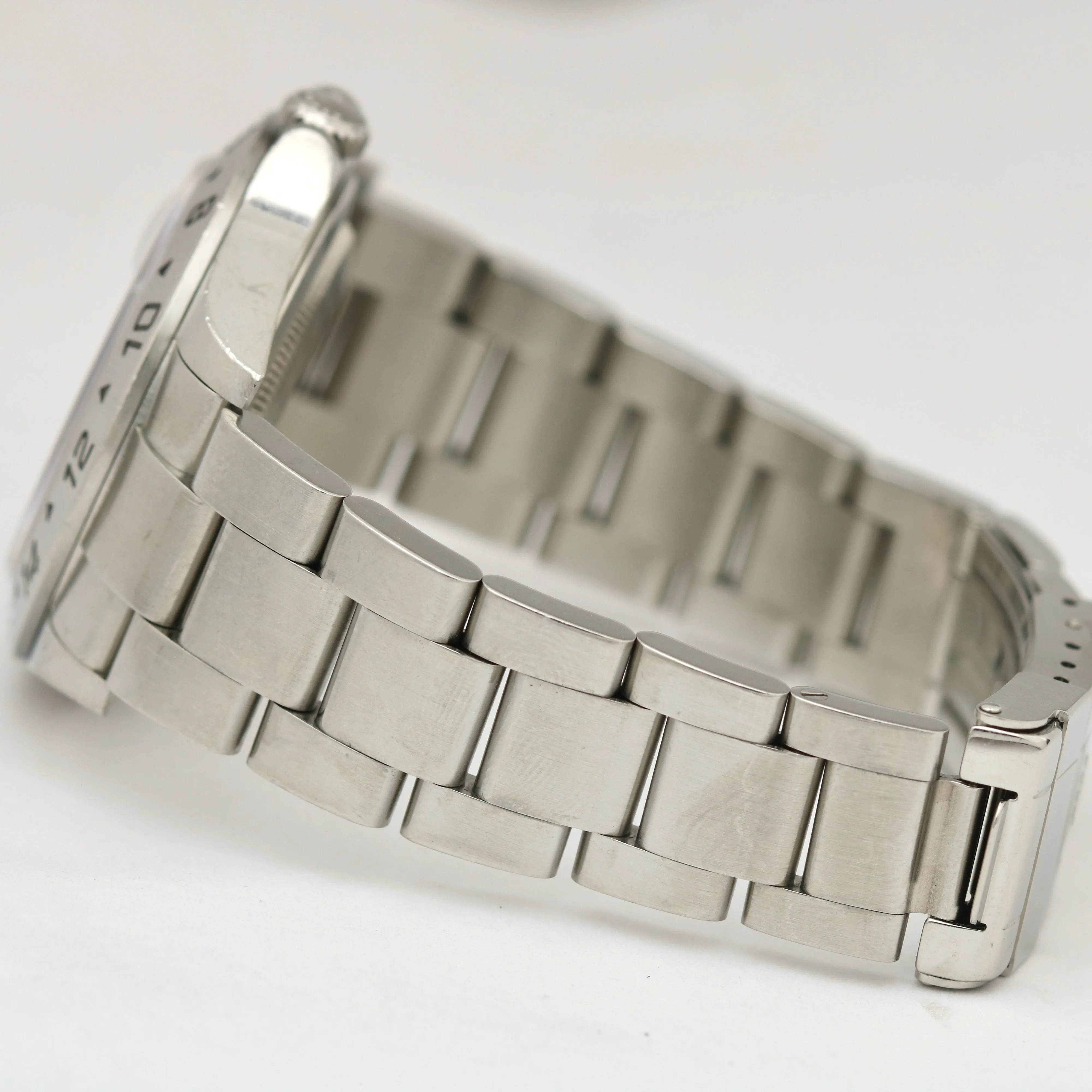UNPOL. Rolex Explorer II Polar White NO HOLES 3186 Stainless 40mm REHAUT 16570